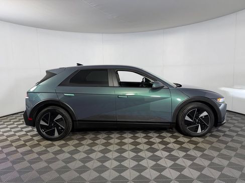Used 2026 Hyundai Ioniq 5 SEL RWD image 6