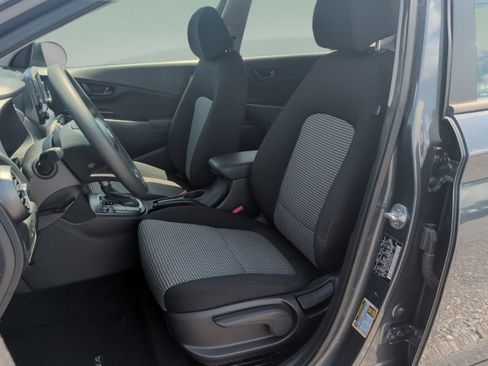 Used 2019 Hyundai Kona SE FWD image 14