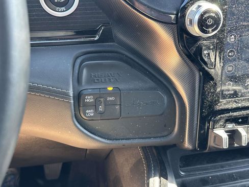 Certified 2024 RAM 2500 Limited image 32