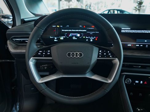 New 2025 Audi Q5 Premium Plus image 22