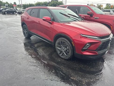 Certified 2023 Chevrolet Blazer RS w/ Enhanced Convenience Package AWD/4WD image 1