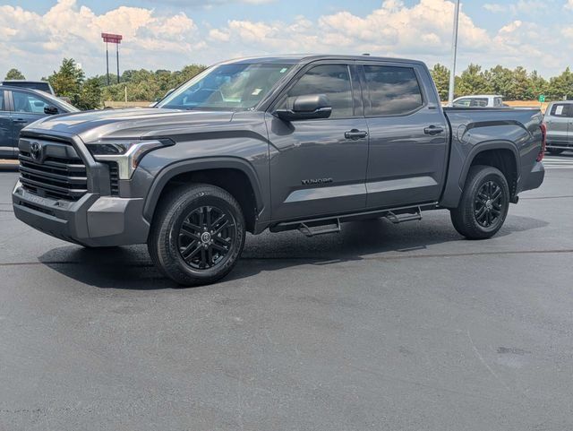 Used 2023 Toyota Tundra SR5 w/ SR5 Premium Package AWD/4WD image 8