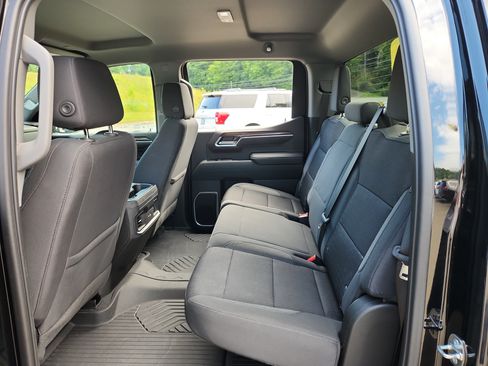 Used 2023 Chevrolet Silverado 1500 RST AWD/4WD image 35