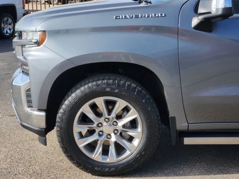 Used 2021 Chevrolet Silverado 1500 LTZ w/ LTZ Premium Package image 9