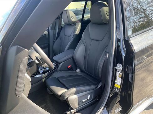 Used 2024 BMW X3 xDrive30i w/ Premium Package image 27