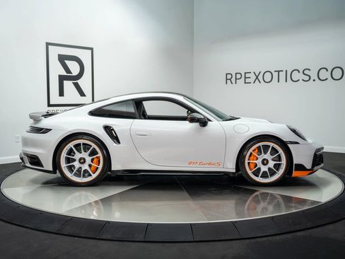 Used 2022 Porsche 911 Turbo S image 7