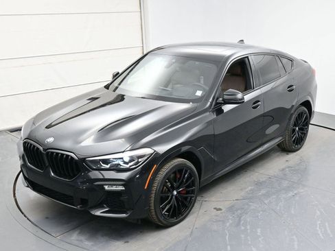 Used 2021 BMW X6 M50i w/ Premium Package image 37