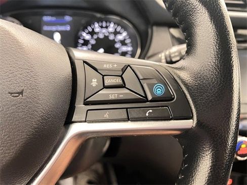 Used 2022 Nissan Rogue Sport SV w/ Technology Package image 24