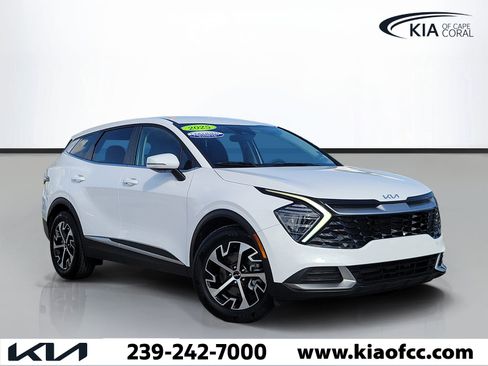 Certified 2025 Kia Sportage EX FWD image 1