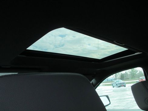 New 2026 GMC Sierra 1500 SLT w/ SLT Premium Plus Package image 15