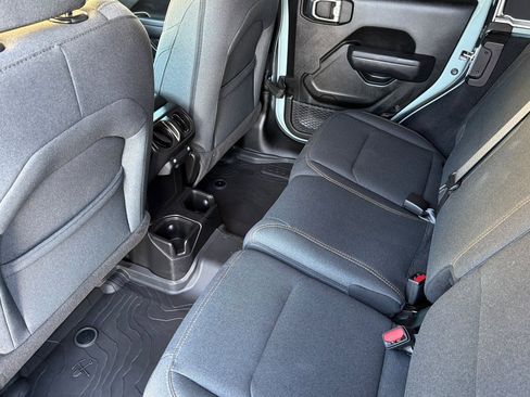 Used 2024 Jeep Wrangler Willys image 11