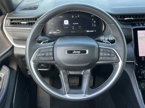 Used 2024 Jeep Grand Cherokee Limited 4xe AWD/4WD image 10