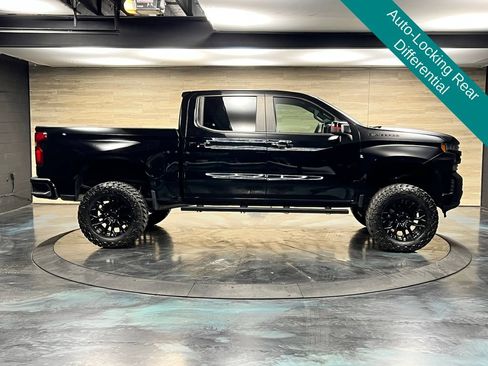 Used 2022 Chevrolet Silverado 1500 RST w/ Redline Edition AWD/4WD image 25
