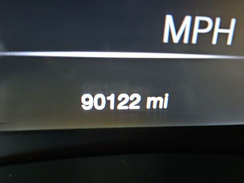 Used 2016 Jeep Grand Cherokee Overland AWD/4WD image 10