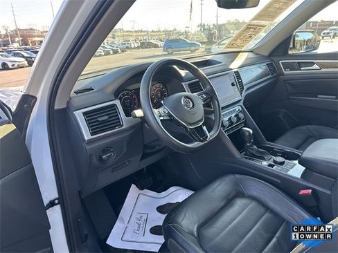 Used 2019 Volkswagen Atlas SEL Premium image 13