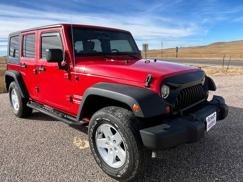 Used 2010 Jeep Wrangler Unlimited Sport w/ PWR Convenience Group image 7