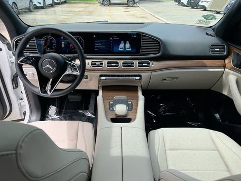 Used 2025 Mercedes-Benz GLE 350 4MATIC image 21