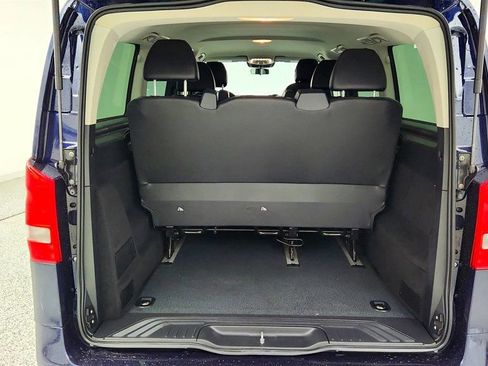 Used 2021 Mercedes-Benz Metris Passenger image 22