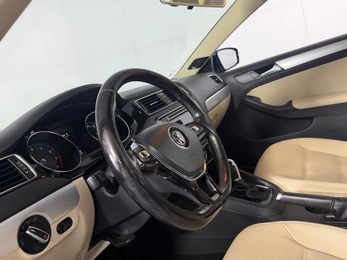 Used 2018 Volkswagen Jetta SEL FWD image 20