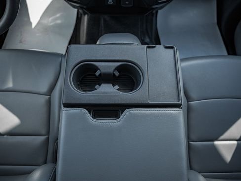 Used 2024 Ford F250 XL w/ Snow Plow Prep Package image 27