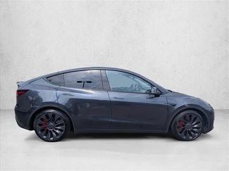 Used 2025 Tesla Model Y Performance AWD/4WD video 4