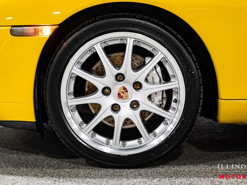 Used 2001 Porsche 911 Carrera 4 image 9