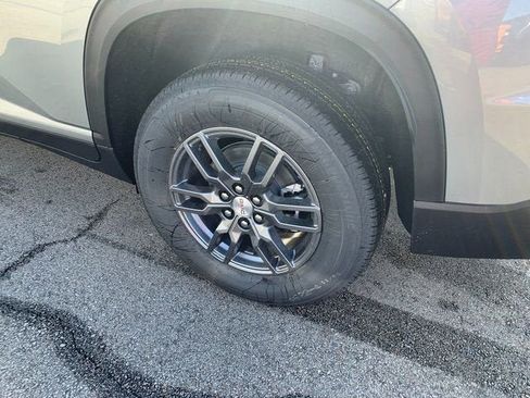 New 2026 GMC Acadia Elevation FWD image 8