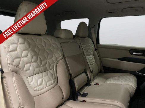 New 2026 Nissan Armada Platinum AWD/4WD image 39