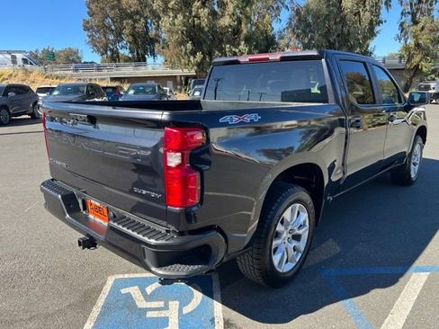 Used 2022 Chevrolet Silverado 1500 Custom AWD/4WD image 6