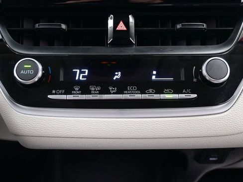 Used 2026 Toyota Corolla LE FWD image 19