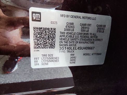 Certified 2025 GMC Sierra EV Denali AWD/4WD image 33