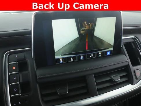 Used 2023 Chevrolet Suburban Z71 image 26