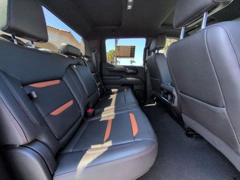 Used 2022 GMC Sierra 1500 AT4 image 20
