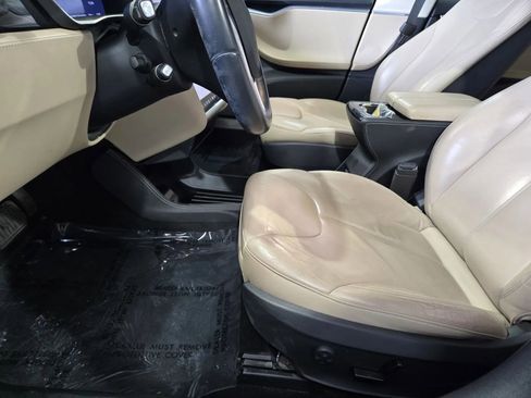 Used 2015 Tesla Model S 85 RWD image 14
