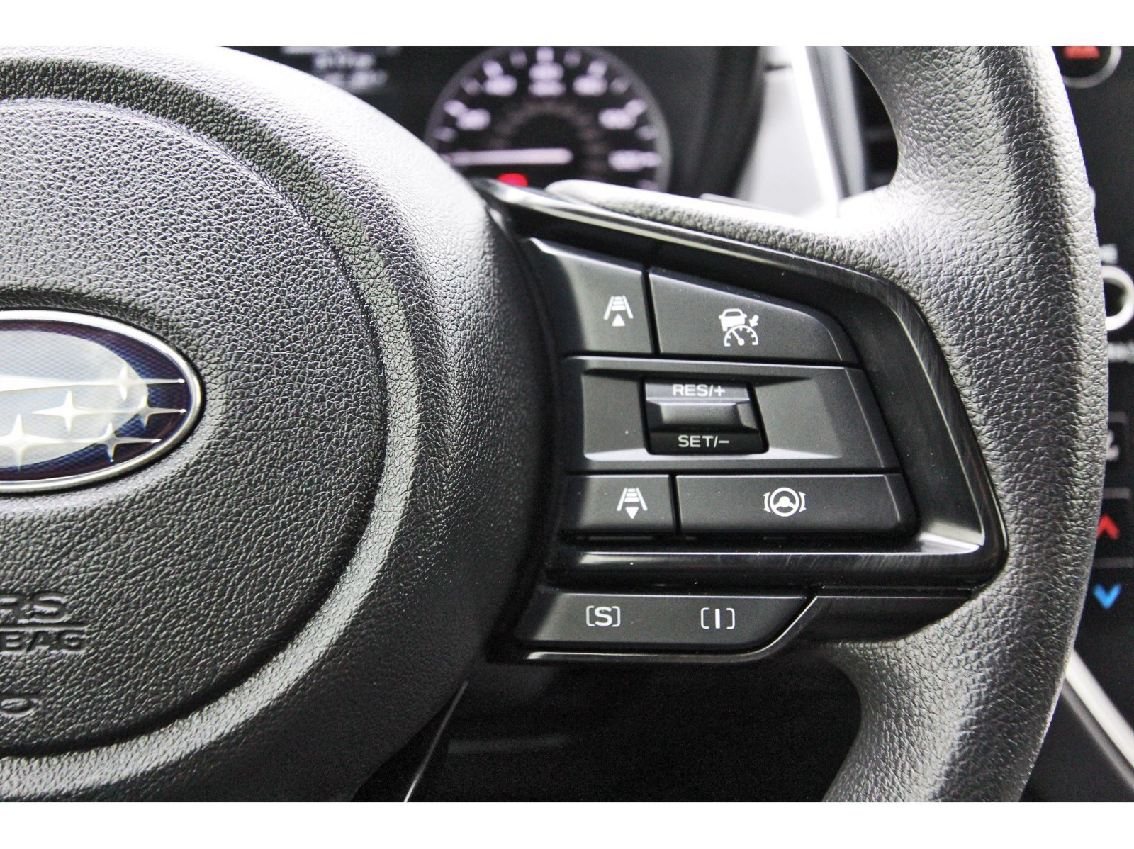 Certified 2025 Subaru Crosstrek 2.5i Premium AWD/4WD image 17
