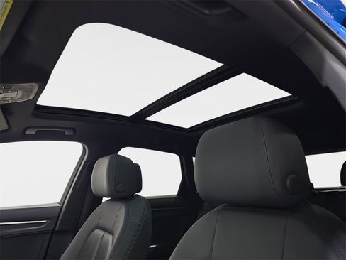 Used 2019 Audi Q3 2.0T Premium Plus image 26