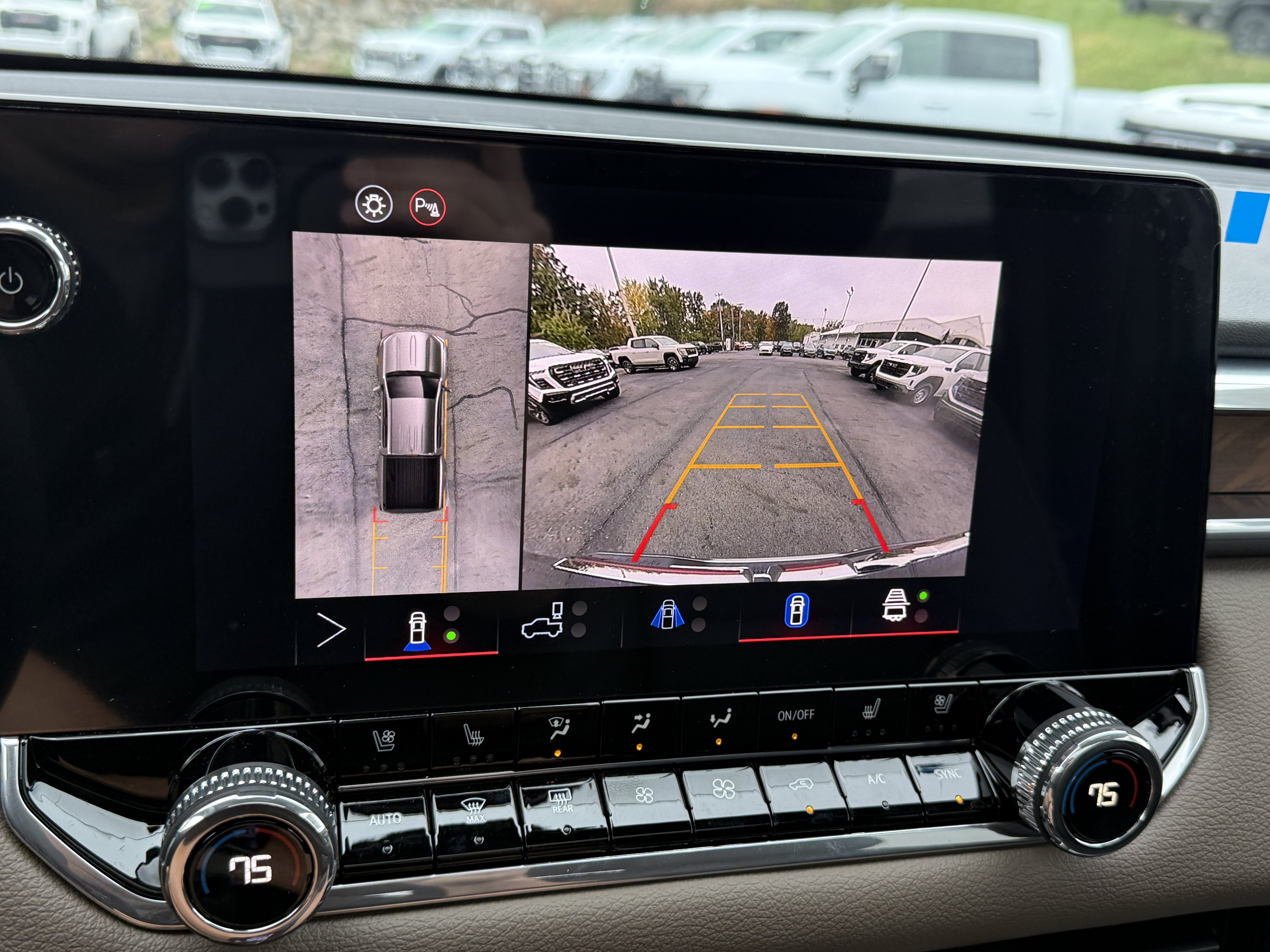 New 2026 GMC Canyon Denali AWD/4WD image 35