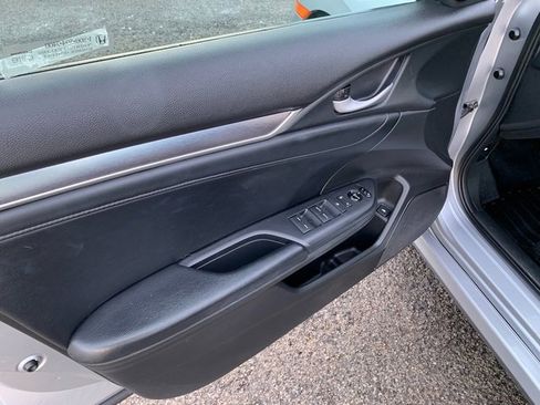 Used 2017 Honda Civic EX-L image 22