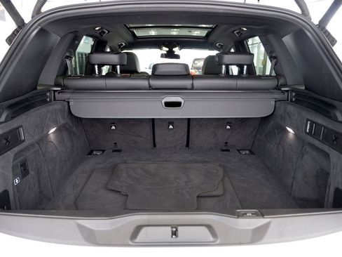 Used 2023 BMW X5 xDrive40i w/ Executive Package image 29