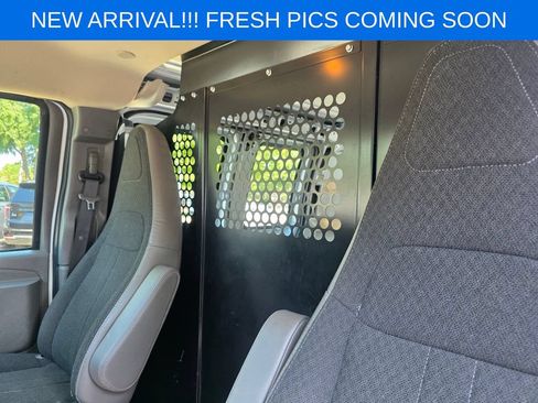 Used 2025 Chevrolet Express 2500 w/ Driver Convenience Package RWD image 11
