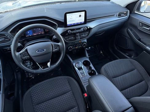 Certified 2024 Ford Escape Active AWD/4WD image 14