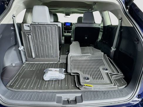 New 2026 Toyota Highlander XLE image 28