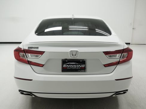 Used 2020 Honda Accord Sport image 5