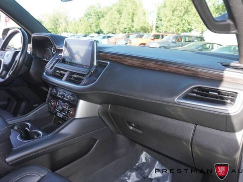 Used 2021 Chevrolet Tahoe Z71 w/ Luxury Package AWD/4WD image 48