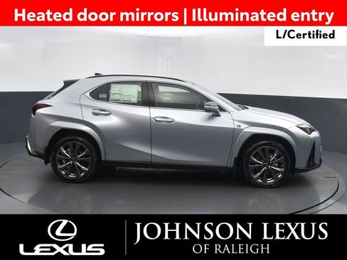 Used 2025 Lexus UX 300h FWD image 6