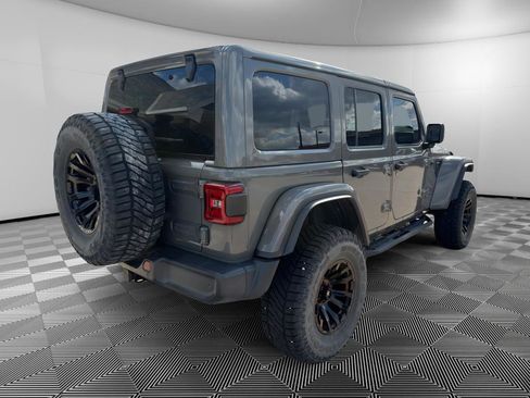 Used 2020 Jeep Wrangler Unlimited Rubicon w/ LED Lighting Group AWD/4WD image 3