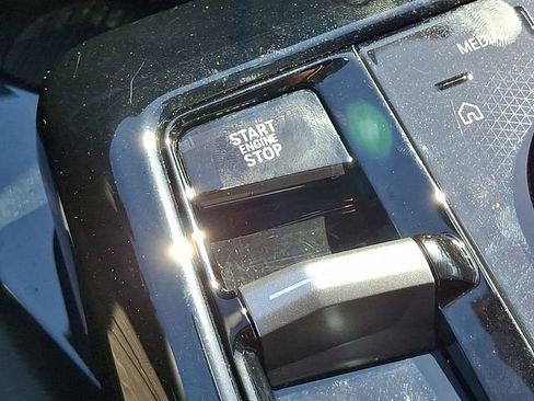 Used 2025 BMW 540i xDrive 540i xDrive image 29