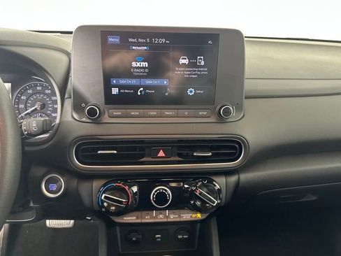 Used 2023 Hyundai Kona SEL image 21