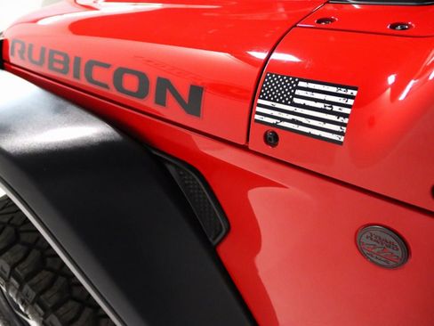 Used 2018 Jeep Wrangler Unlimited Rubicon w/ LED Lighting Group image 11