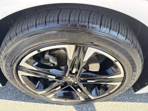 Used 2023 Kia K5 GT-Line image 10